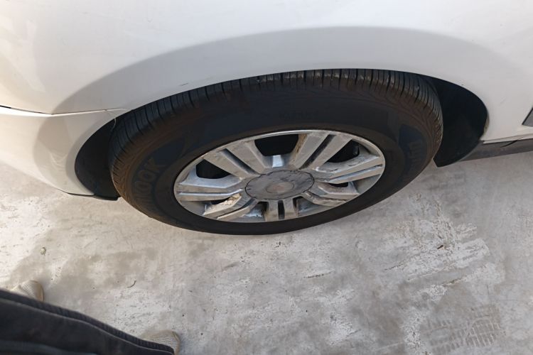 凯迪拉克SRX 2013款 3.0L 精英型车身外观6007