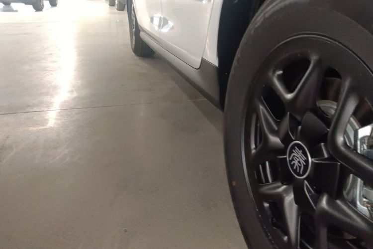 比亚迪 秦PLUS 2025款 DM-i 智驾版 128KM进取型局部细节9002