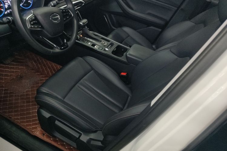 广汽传祺 传祺GS4 2021款 270T 自动精英科技版中控内饰19