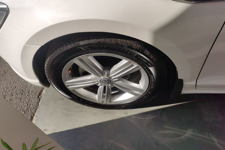 大众 凌渡 2015款 280TSI DSG舒适版车身外观6002