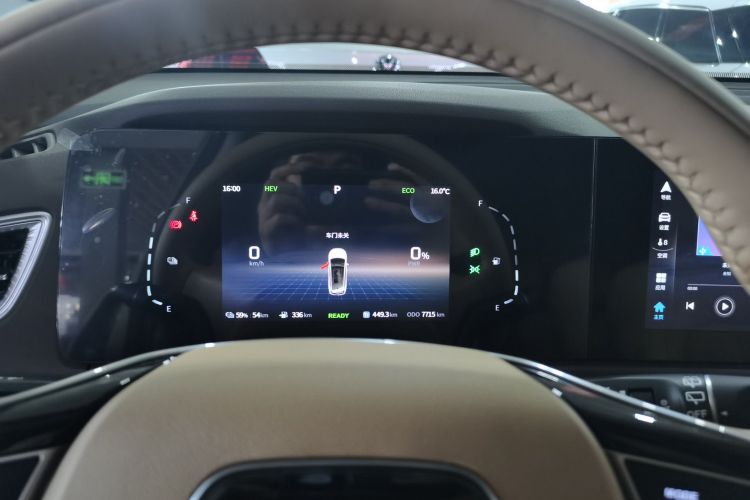 蓝电E5 2024款 荣耀版 100KM尊享型 7座中控内饰14