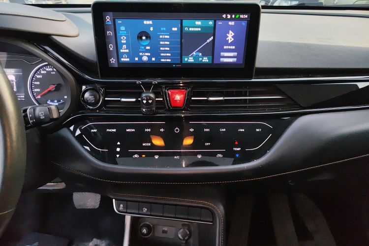 江汽集团 瑞风S4 2019款 1.6L CVT梦想型中控内饰16