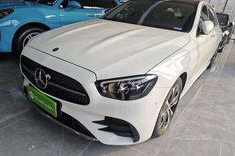 奔驰E级新能源 2022款 改款二 E 350 e L 插电式混合动力运动轿车
