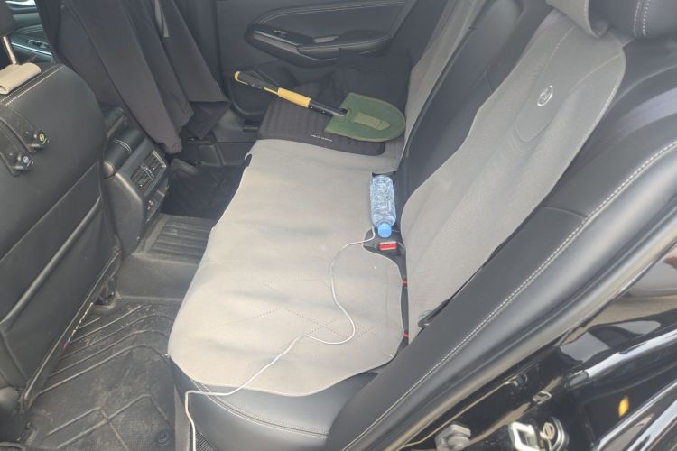 日产 天籁 2022款 2.0L XL-TLS 悦享版中控内饰21