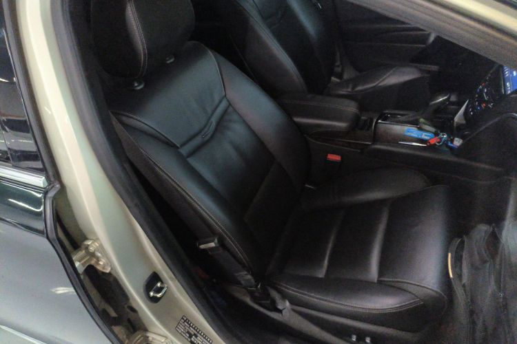 凯迪拉克XTS 2018款 28T 精英型局部细节41