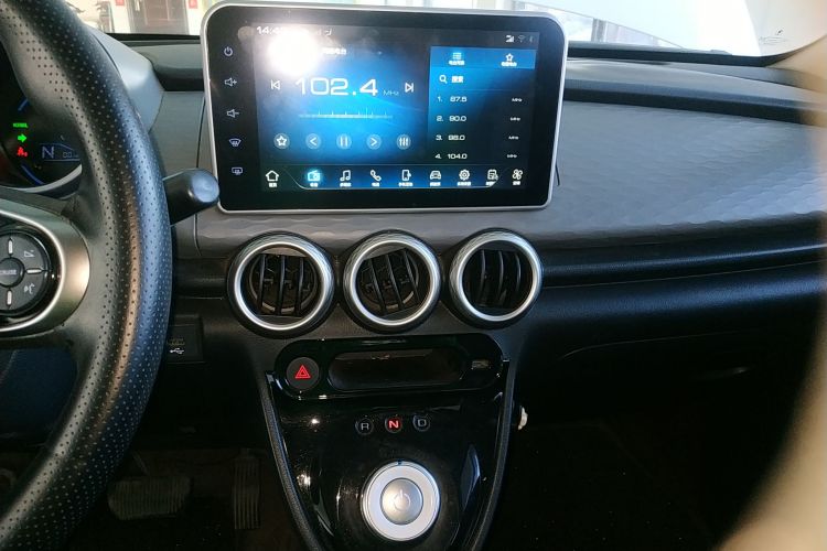 欧拉黑猫 2021款 301km 基础型中控内饰16