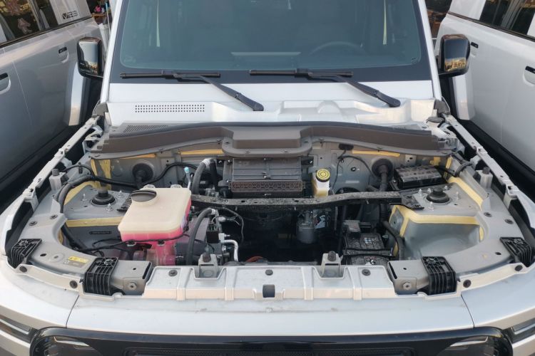 奇瑞iCAR V23 2025款 401两驱智驾版机舱底盘24