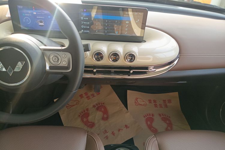 五菱汽车 五菱缤果 2023款 333km 悦享+款中控内饰16