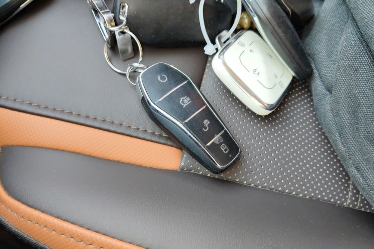 比亚迪e2 2021款 豪华型中控内饰11