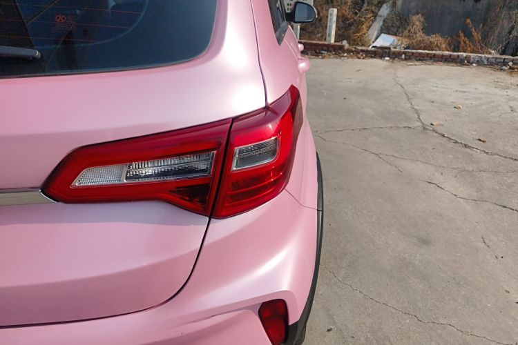 北汽新能源EC5 2019款 新尚版车身外观6006