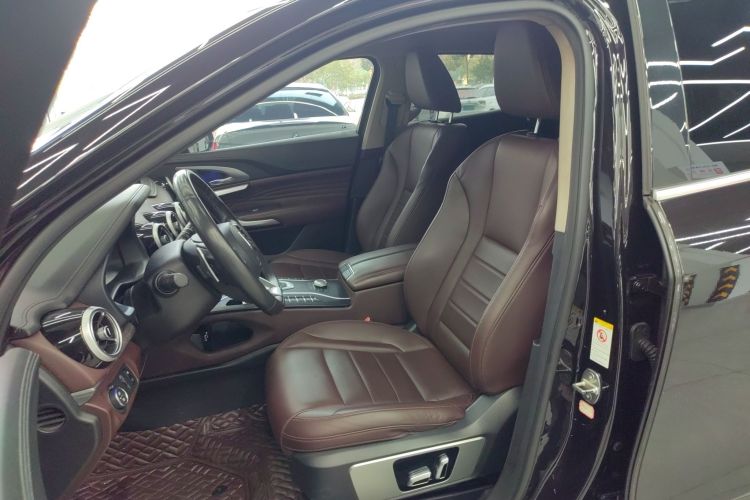 魏牌 VV7 2020款 2.0T 超豪型中控内饰19