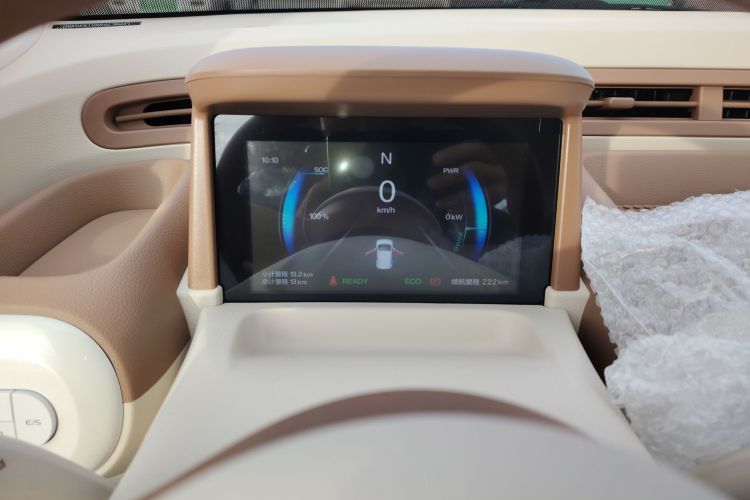 奔腾小马 2026款 222km 萌趣马 Plus中控内饰14