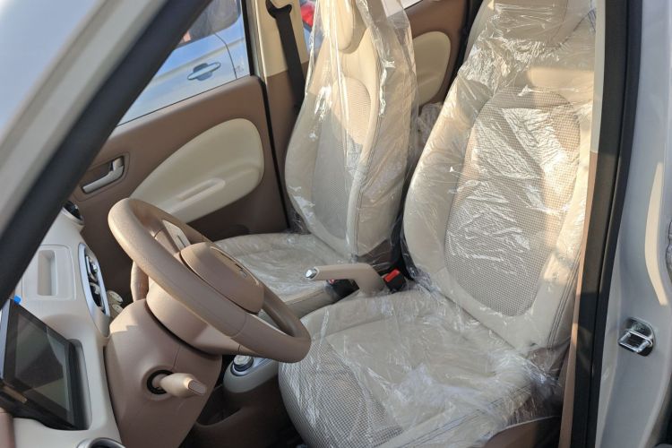 五菱汽车 宏光MINIEV 2025款 四门版 进阶款中控内饰19