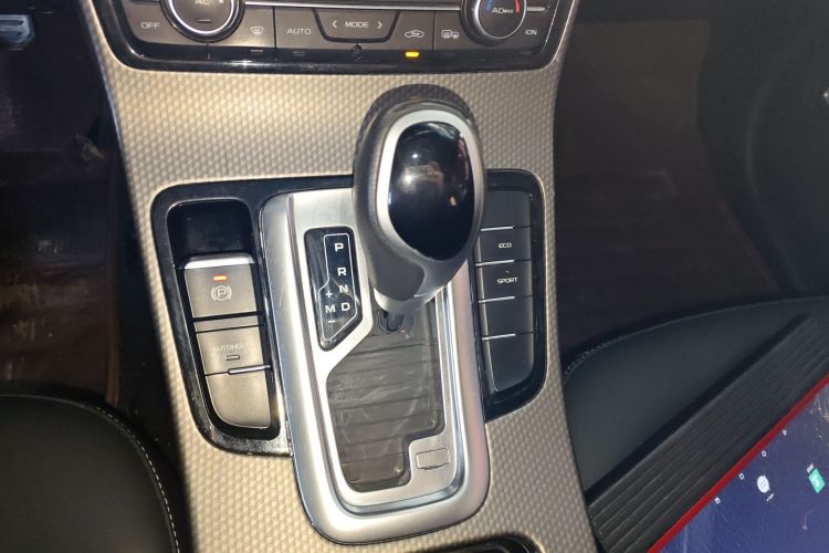 吉利汽车 帝豪GS 2016款 运动版 1.8L 自动领尚型局部细节18