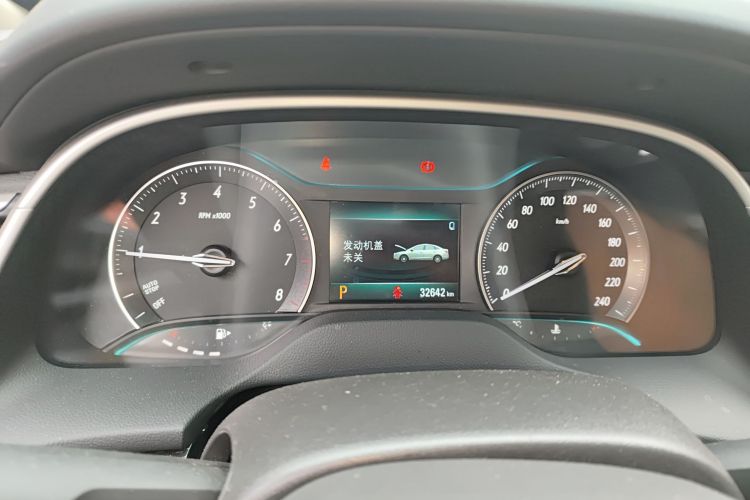 别克 英朗 2021款 典范 1.5L 自动精英型中控内饰14