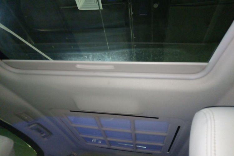 别克GL8 2018款 ES 28T 舒适型 国VI中控内饰22