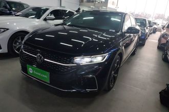 大众 帕萨特 2023款 改款 330TSI 星空豪华版