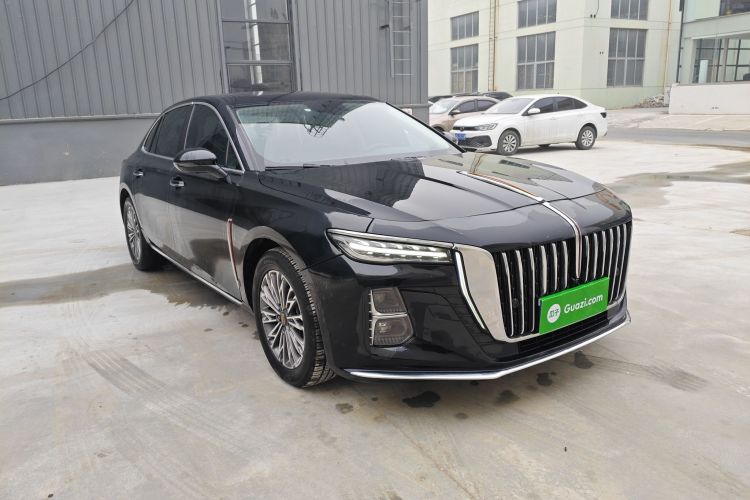 红旗H5 2023款 1.5T DCT智联旗韵版车身外观3