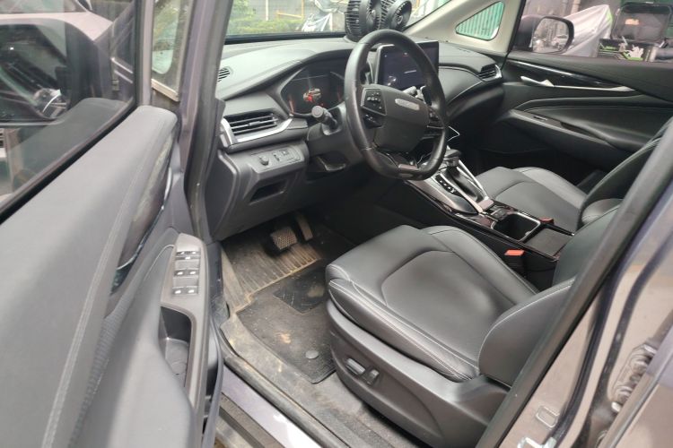 上汽大通MAXUS 大通G50 2019款 1.5T 首发款自动豪华版 7座中控内饰20