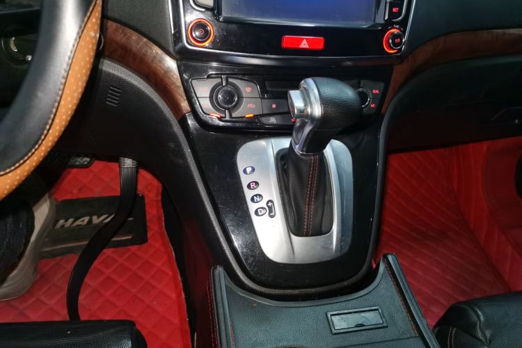 哈弗H6 2014款 运动版 2.4L 自动精英型中控内饰18