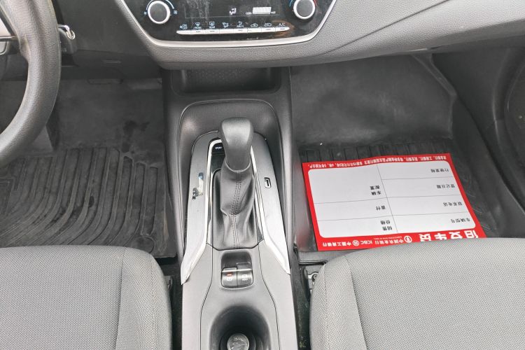 丰田 雷凌 2022款 改款 TNGA 1.5L CVT进取版中控内饰18