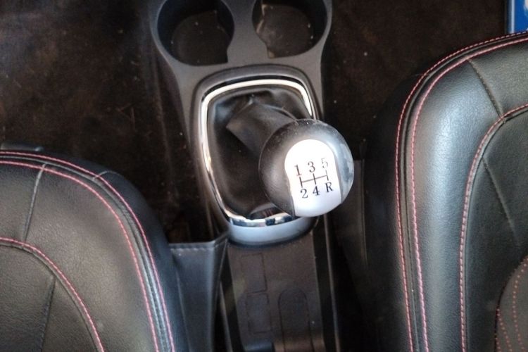 长城M4 2012款 1.5L 手动豪华型局部细节18