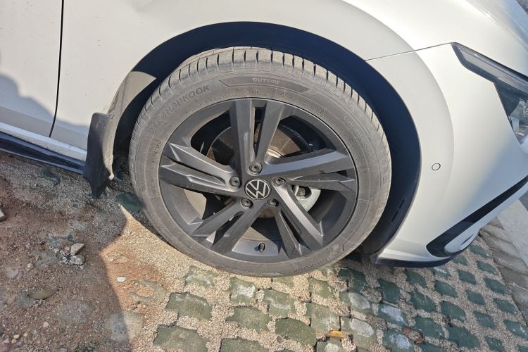 大众 高尔夫 2023款 改款 280TSI DSG R-Line车身外观10