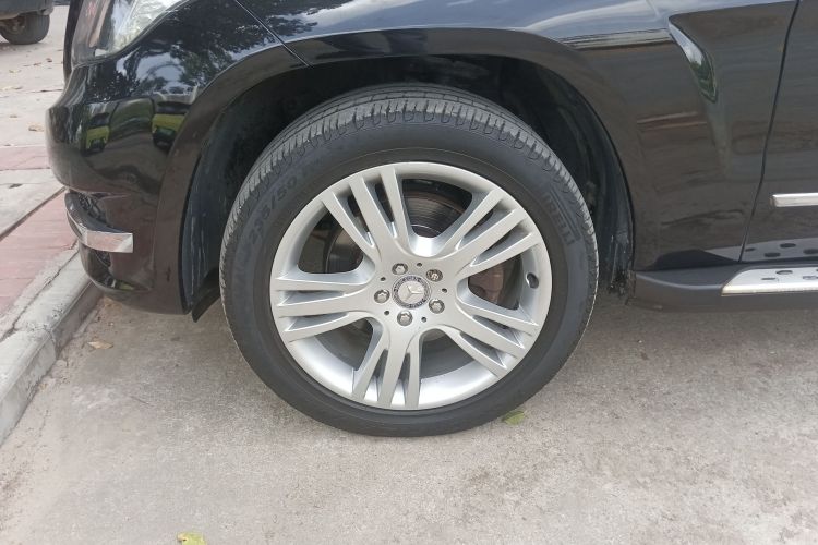 奔驰GLK级 2014款 GLK 200 标准型车身外观35