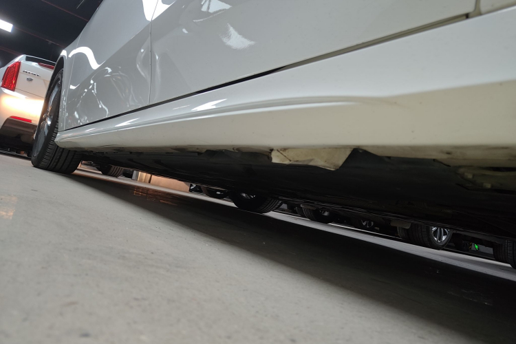 奔驰A级 2022款 改款 A 180 L 运动轿车局部细节9002