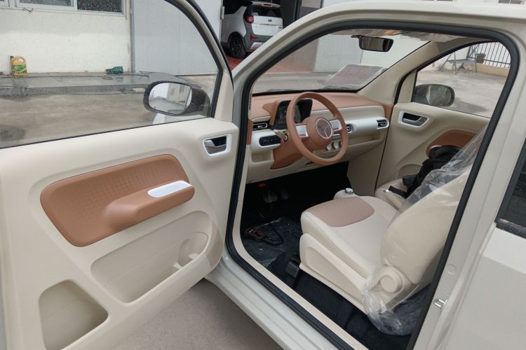 五菱汽车 宏光MINIEV 2024款 第三代 215km 青春版中控内饰20