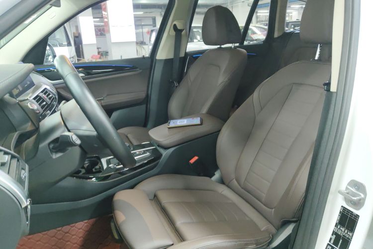 宝马X3 2021款 xDrive25i M运动套装局部细节19