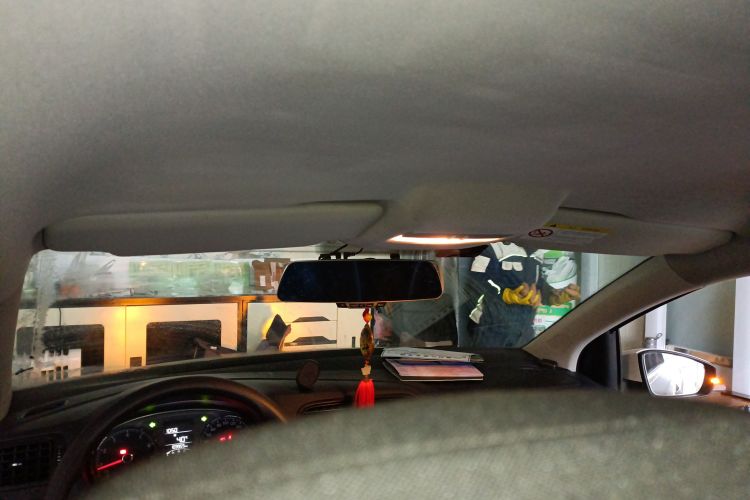 大众 Polo 2016款 1.4L 手动风尚型局部细节22