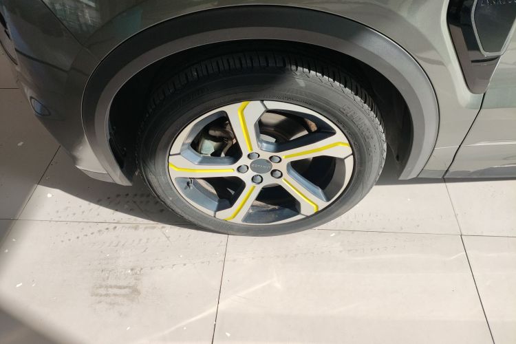 领克05 2020款 2.0TD 两驱耀Plus车身外观6007