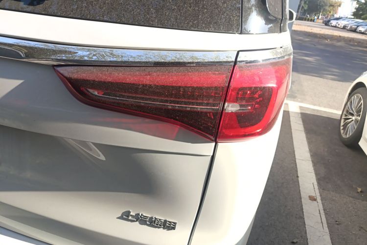 别克GL8 2022款 ES陆尊 653T 豪华型车身外观6006