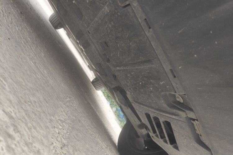 奔驰EQE SUV 2024款 500 4MATIC 豪华版局部细节9009