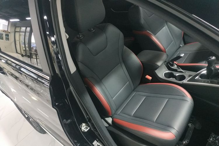 东风风行 风行T5 2022款 盛世款 1.6L 手动筑梦版五座局部细节41