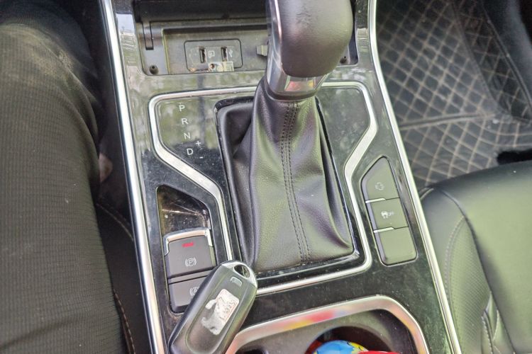 奇瑞 艾瑞泽GX 2019款 Pro 1.5T CVT型色版 国VI局部细节18