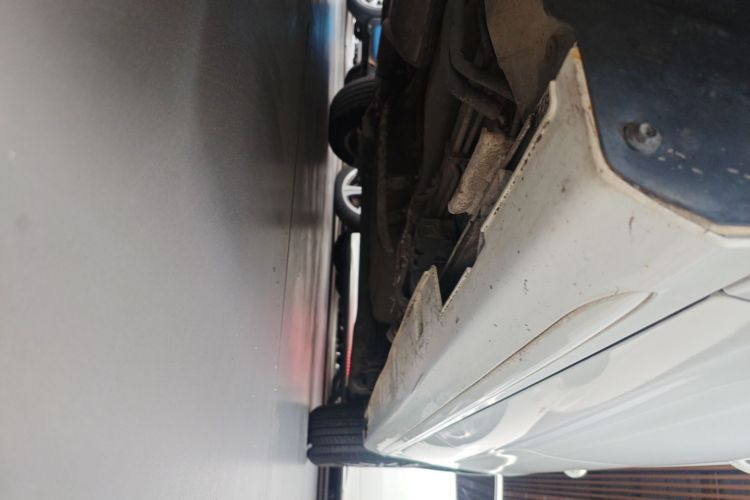 比亚迪 宋MAX 2018款 1.5T 自动智联豪华型 6座局部细节9002