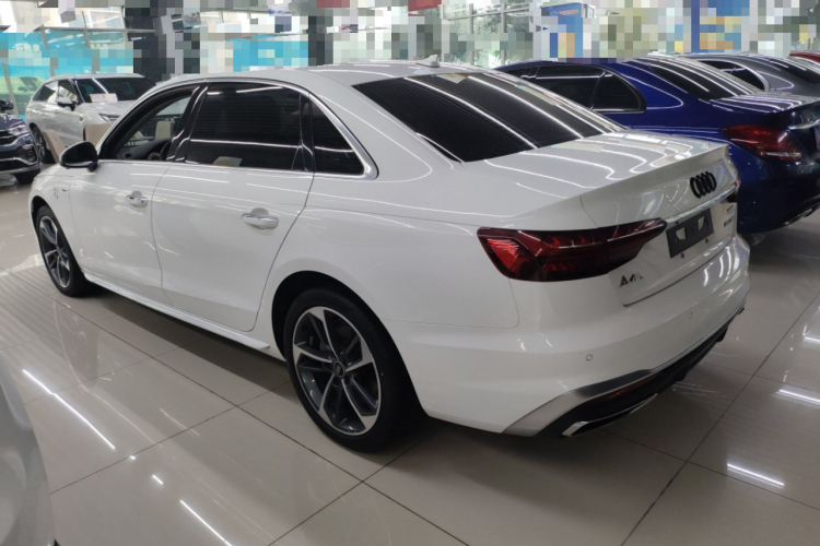奥迪A4L 2023款 40 TFSI 时尚动感型车身外观6003