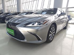 雷克萨斯ES 2020款 200 卓越版