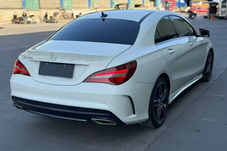 奔驰CLA 2017款 改款 CLA 220 4MATIC车身外观7