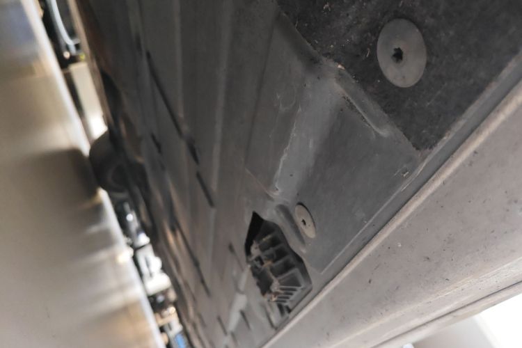 宝马3系 2014款 320Li 豪华设计套装局部细节9004