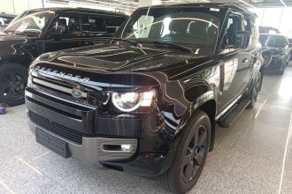 路虎卫士 2024款 110 3.0T P400 X-DYNAMIC HSE