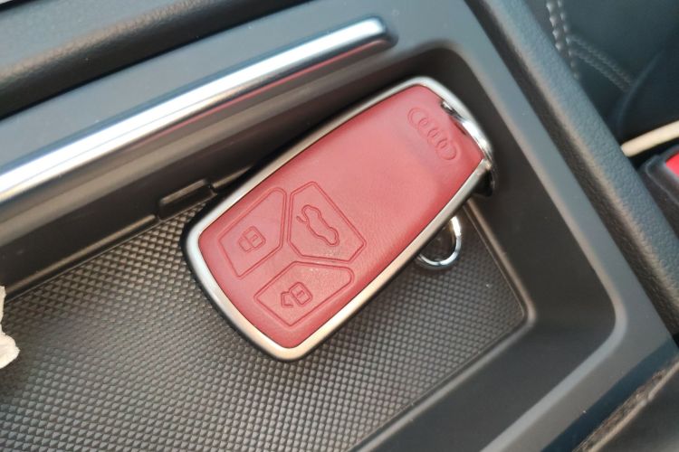 奥迪Q5L 2022款 改款 45T 豪华动感型中控内饰11