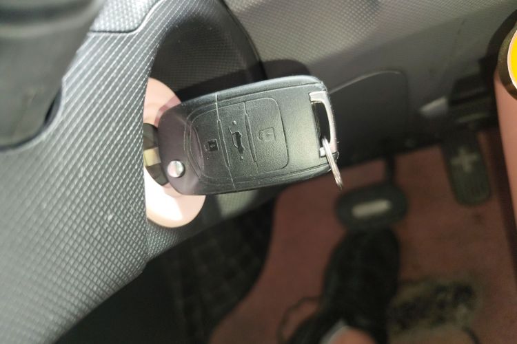 五菱汽车 宏光MINIEV 2021款 马卡龙臻享款 磷酸铁锂中控内饰7001