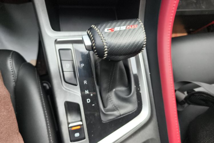 长安CS55PLUS 2022款 蓝鲸版 1.5T DCT豪华型中控内饰18