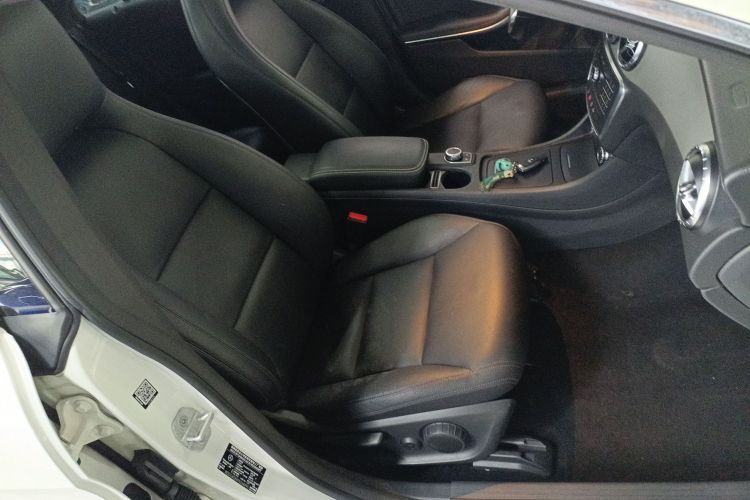 奔驰CLA 2015款 CLA 200局部细节41