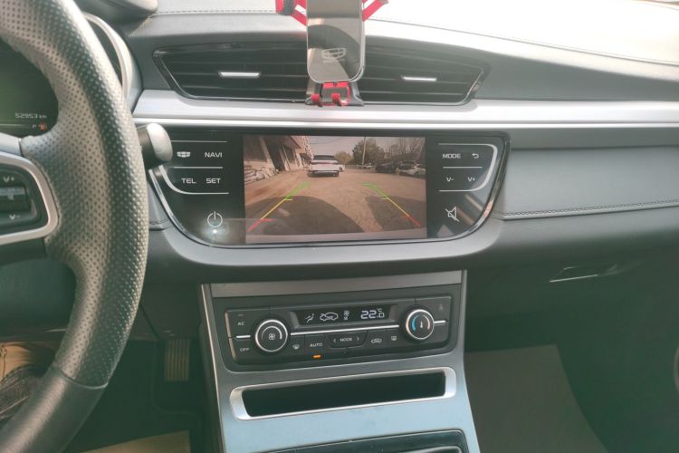 吉利汽车 帝豪 2018款 1.5L 手动向上互联版中控内饰16