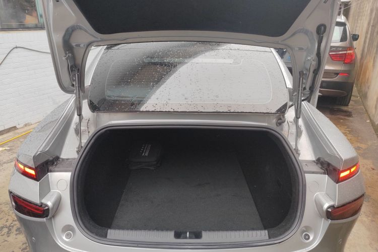 小鹏P7 2020款 670E局部细节23