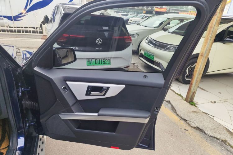 奔驰GLK级 2015款 GLK 260 4MATIC 动感型 极致版中控内饰42